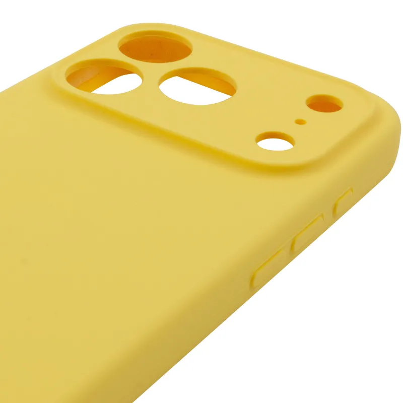 Чехол Silk Full Camera Protective (AA) NO LOGO для Apple iPhone 17 Pro Max (6.9") – Желтый / Yellow. Фото 4 из 5