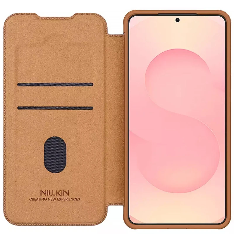 Кожаный чехол-книжка Nillkin Qin Pro Camshield для Samsung Galaxy S25 Edge – Коричневый. Фото 4 из 6