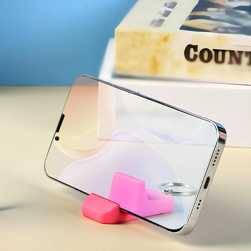 Брелок силіконовий підставка для телефону – Pink. Фото 2 з 2