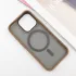 TPU+PC чохол Metal Buttons with Magnetic Fit для Apple iPhone 16 Pro – Золотий / Gold. Фото 4 з 6