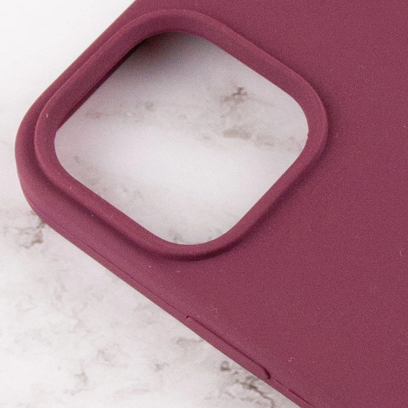 Чохол Silicone Case з закритим низом на Apple iPhone 15 (6.1") – Бордовий / Plum. Фото 4 з 5