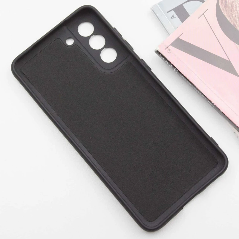 Цветной силиконовый чехол GETMAN с закрытой камерой на Samsung Galaxy S22 – Черный / Black. Фото 5 из 9