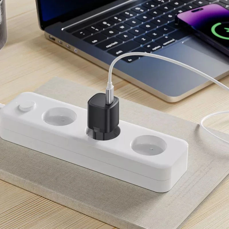 МЗП Proove Silicone Power 20W (Type-C) – Black. Фото 5 з 6