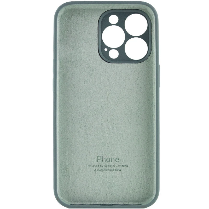 Чехол Silicone Case с защитой камеры для Apple iPhone 15 Pro (6.1") – Зеленый / Pine green. Фото 2 из 4