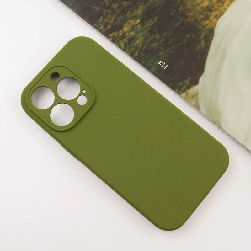 Чохол з захистом камери Silicone Case для Apple iPhone 13 Pro (6.1") – Зелений / Dark Olive. Фото 2 з 4