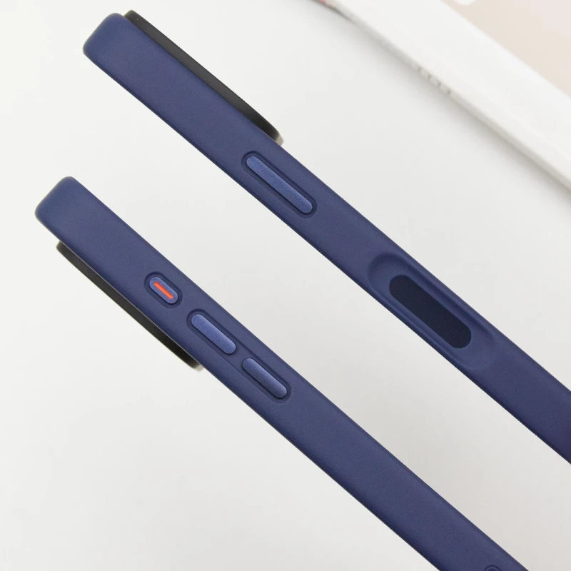 TPU+PC с металлическими кнопками для Apple iPhone 16 Pro – Синий / Navy Blue. Фото 2 из 6