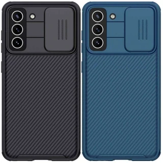 Карбоновая накладка Nillkin со шторкой для камеры для Samsung Galaxy S21 FE фото 1 из 1