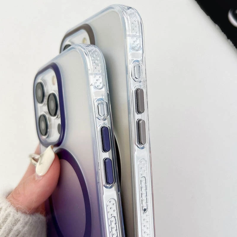 Чехол TPU+PC Shadow with MagSafe для Apple iPhone 16 Pro фото 5 из 8