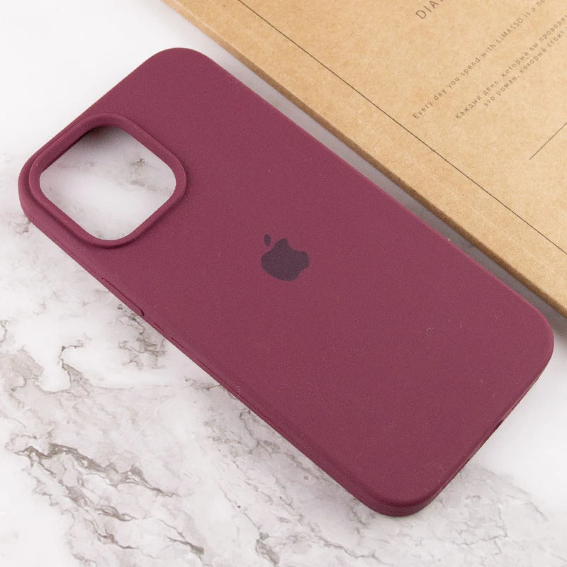 Чохол Silicone Case з закритим низом на Apple iPhone 16 Pro Max – Бордовий / Plum. Фото 4 з 5