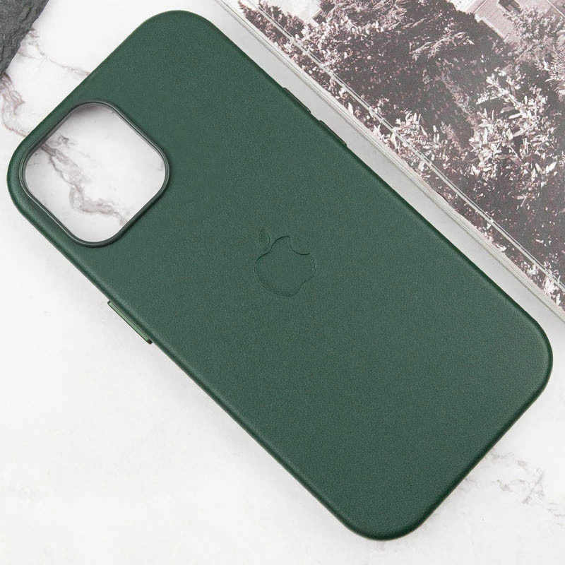 Шкіряний чохол Silicone Case Premium з MagSafe and Animation на Apple iPhone 15 (6.1") – Green. Фото 3 з 5