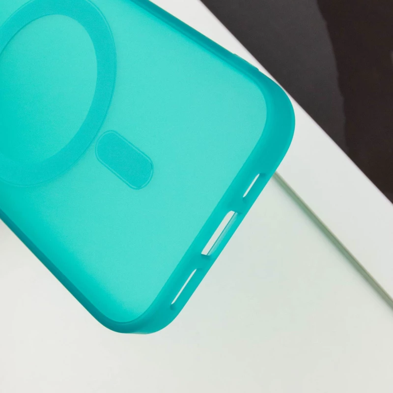 Цветной TPU+PC с MagSafe на Apple iPhone 15 (6.1") – Green. Фото 11 из 11