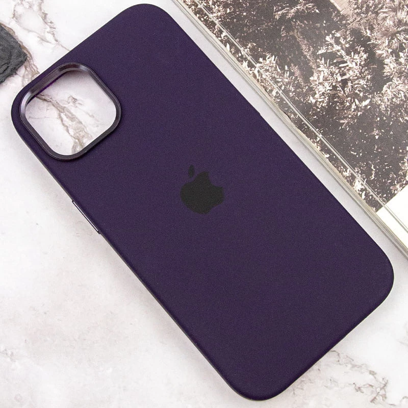 Чехол Silicone Case с металлическими кнопками для Apple iPhone 14 (6.1") – Фиолетовый / Elderberry. Фото 8 из 9