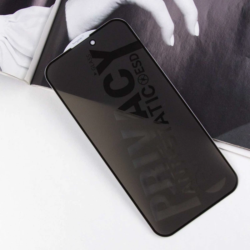 Захисне скло з ефектом антишпигун на Apple iPhone 17 Pro (6.3") – Чорний. Фото 4 з 6