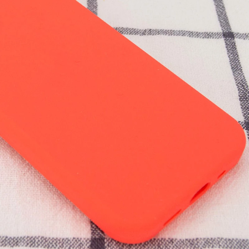 Чехол с закрытым низом Silicone Case для Apple iPhone 11 Pro Max (6.5") – Арбузный / Watermelon red. Фото 2 из 3
