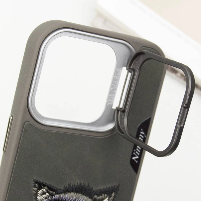 TPU+PC чохол з тваринами для Apple iPhone 16 – Grey Wolf. Фото 11 з 12