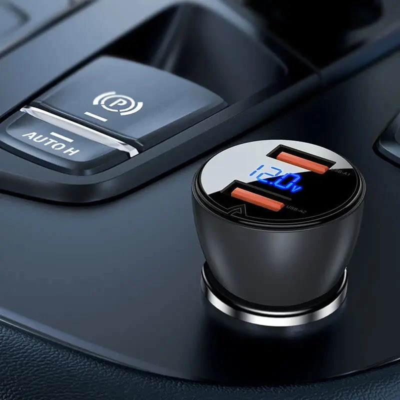 АЗУ Acefast B7 metal car charger 45W (USB-A + USB-A) with digital display – Transparent black. Фото 3 из 4