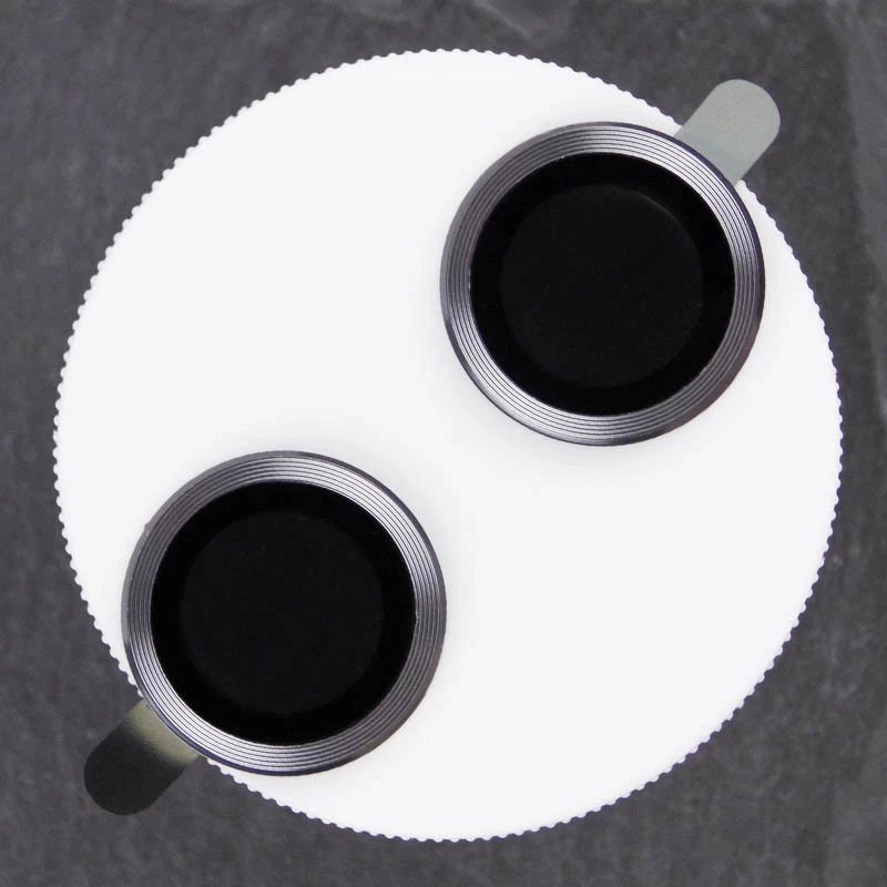 Металеве захисне скло на камеру на Apple iPhone 15 Plus (6.7") – Темно-Сірий / Graphite. Фото 4 з 13