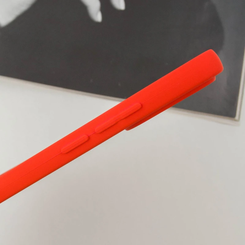 Кольоровий силіконовий чохол GETMAN із закритою камерою для Xiaomi Redmi Note 13 4G – Червоний / Red. Фото 4 з 4