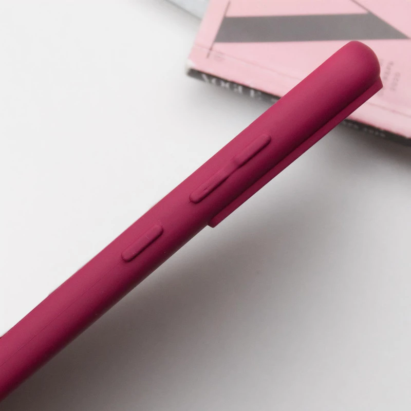 Кольоровий силіконовий чохол GETMAN із закритою камерою для Samsung Galaxy S22 – Бордовий / Marsala. Фото 7 з 12