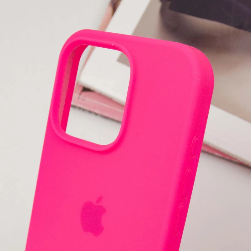 Чехол Silicone Case с закрытым низом для Apple iPhone 15 Pro (6.1") – Розовый / Barbie pink. Фото 7 из 10