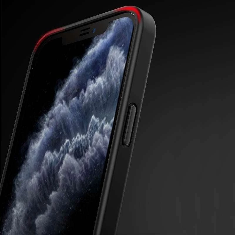 TPU+PC с металлическими кнопками для Apple iPhone 13 (6.1") – Черный. Фото 2 из 5