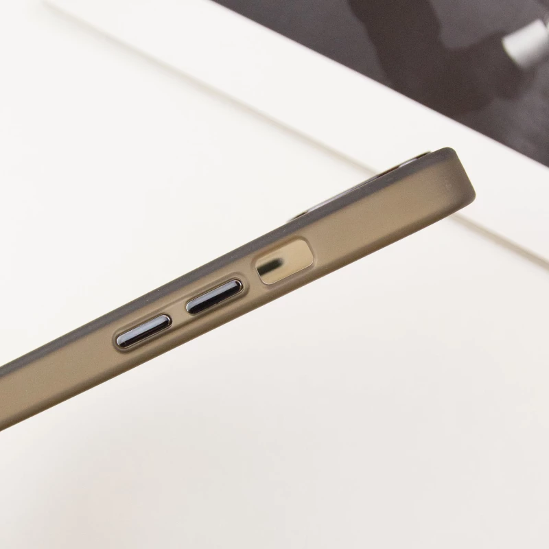 Цветной TPU+PC с MagSafe на Apple iPhone 15 (6.1") – Dark Gray. Фото 10 из 11