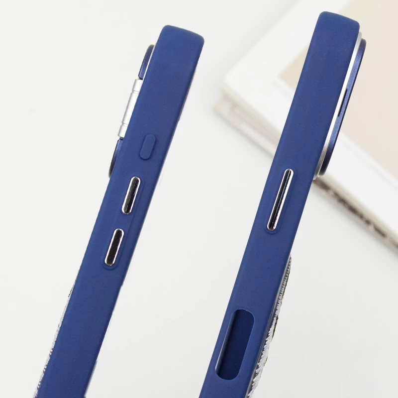 TPU+PC чехол с животными для Apple iPhone 16 Pro – Blue Wolf. Фото 7 из 8