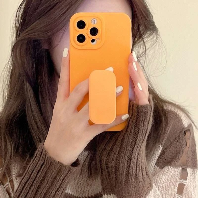 Силиконовый чехол с держателем для Apple iPhone 13 Pro Max (6.7") – Оранжевый. Фото 4 из 6