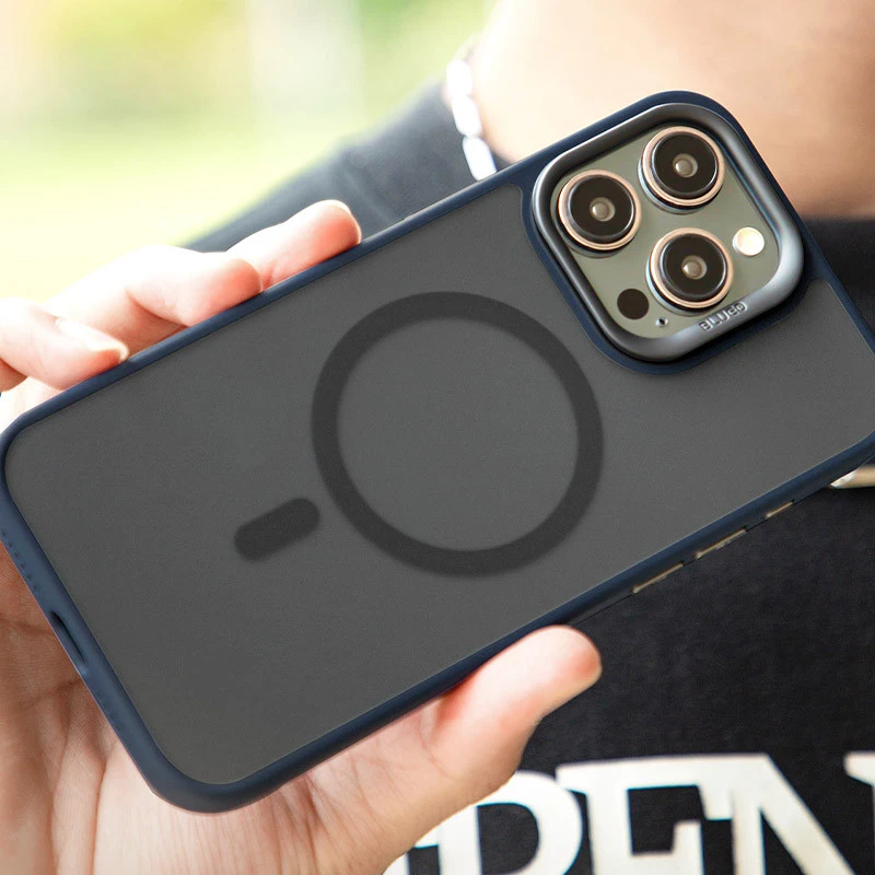 TPU+PC чохол Blueo Skin Friendly Frosted with MagSafe для Apple iPhone 15 Pro (6.1") – Синій / Blue. Фото 2 з 7