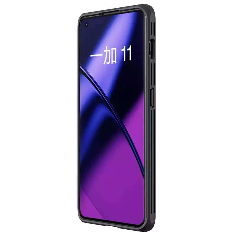 Карбоновая накладка Nillkin со шторкой для камеры для OnePlus 11 – Черный / Black. Фото 4 из 6