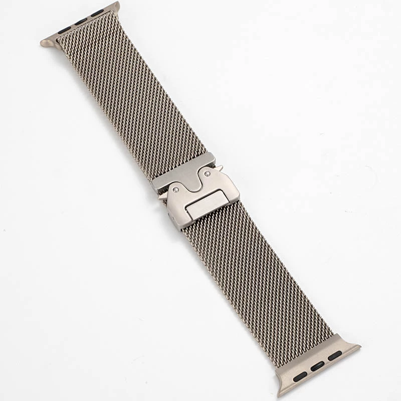 Ремешок Milanese Loop New Design для Apple Watch 38/40/41/42mm – Titanium. Фото 4 из 6