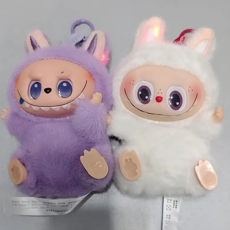 Іграшка - брелок Labubu monsters Pop Mart Big model with sound and light – Random color. Фото 5 з 5