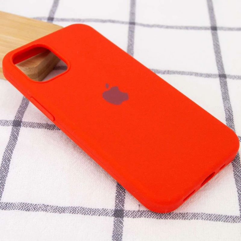 Чехол Silicone Case с закрытым низом для Apple iPhone 14 Pro Max (6.7") – Красный / Red. Фото 4 из 8