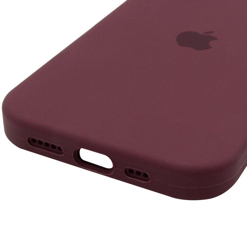 Чехол Silicone Case с закрытым низом для Apple iPhone 17 (6.3") – Бордовый / Plum. Фото 6 из 6