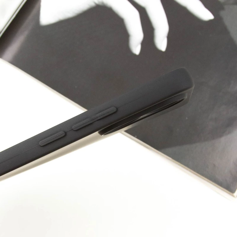 Кольоровий силіконовий чохол GETMAN із закритою камерою для Xiaomi Redmi Note 14S – Чорний / Black. Фото 3 з 5