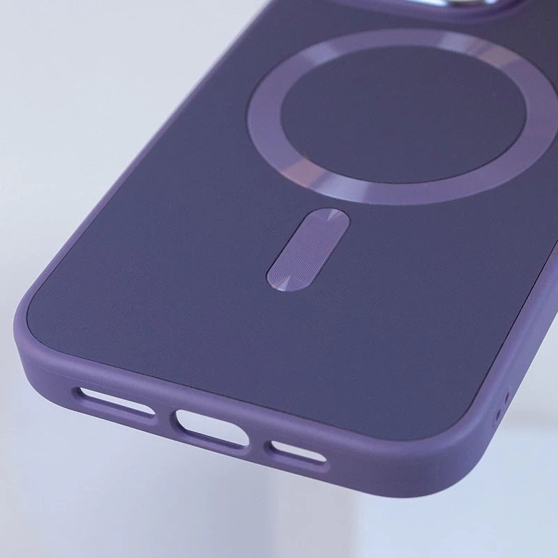 Кожаный чехол Bonbon с металлическими кнопками и MagSafe на Apple iPhone 15 (6.1") – Серый / Lavender. Фото 5 из 6