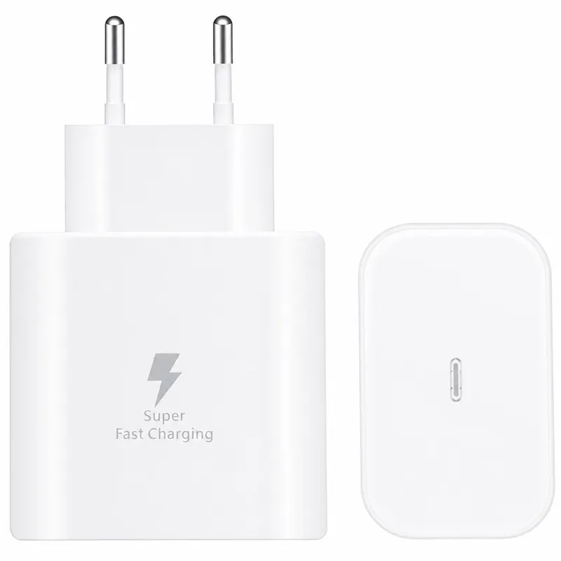 СЗУ Amaya SC45 PD45W (1USB-C) – White. Фото 1 из 2