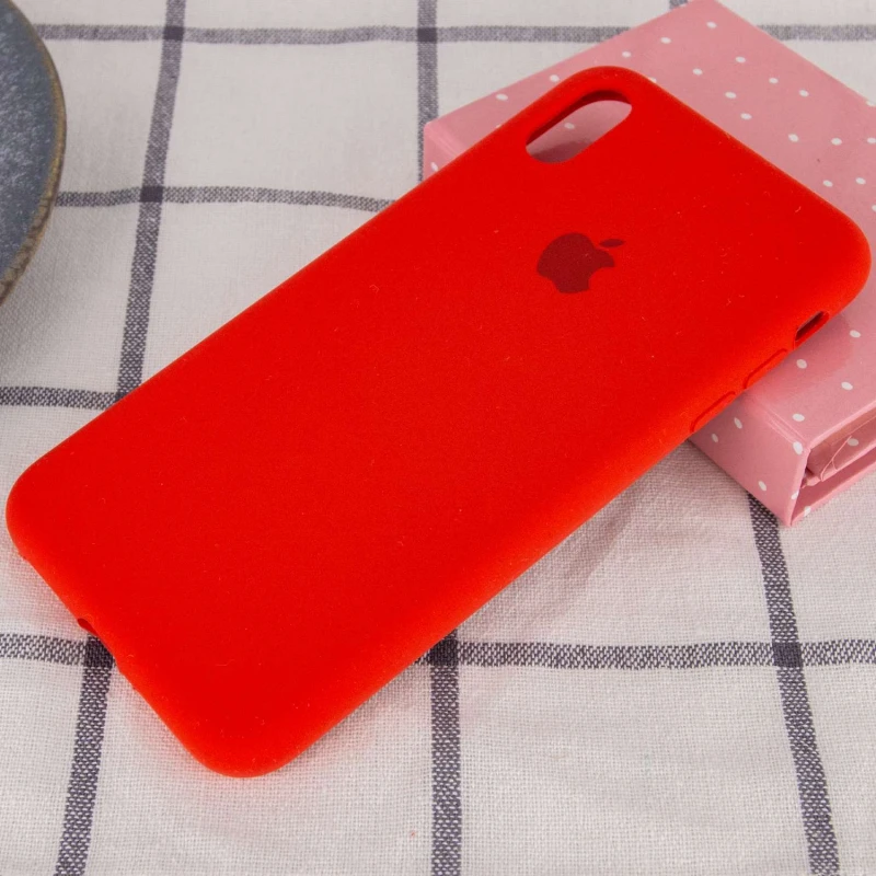 Чехол Silicone Case с закрытым низом для Apple iPhone XS Max (6.5") – Красный / Red. Фото 2 из 3