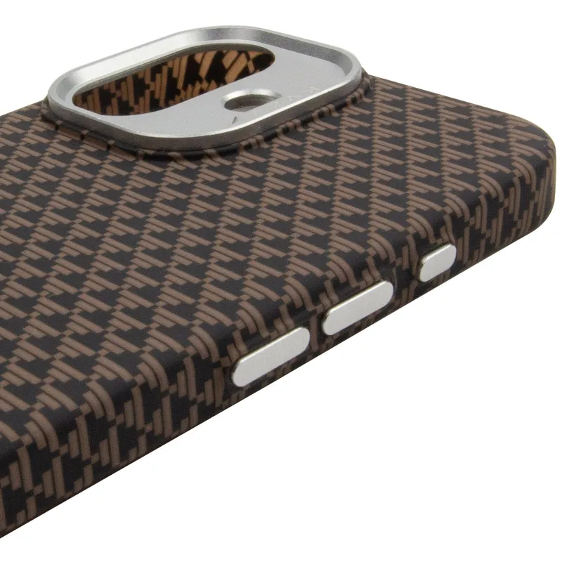Чехол TPU+PC KVZV Triangular Pattern with Magnetic Fit для Apple iPhone 17 (6.3") – Khaki. Фото 6 из 7