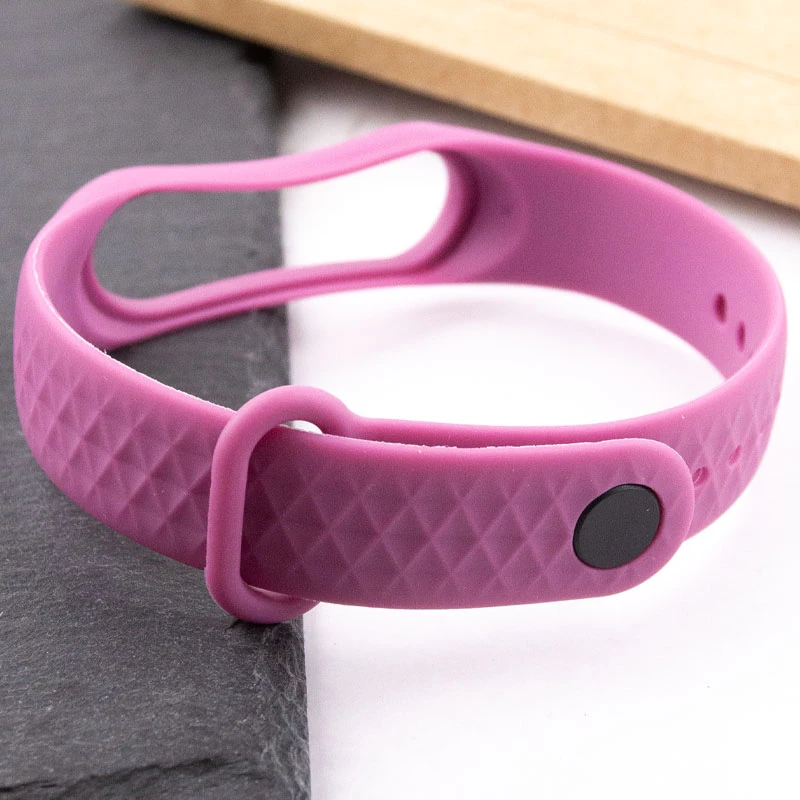 Ремешок Rhomb для Xiaomi Mi Band 3/4 – Фиолетовый. Фото 5 из 6