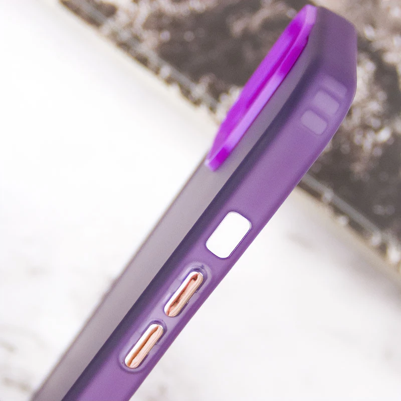 Чохол який світиться в темряві на Apple iPhone 15 (6.1") – Purple. Фото 6 з 6