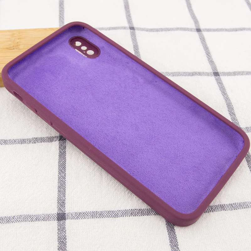 Чехол Silicone Case Square L с защитой камеры для Apple iPhone XS (5.8") – Бордовый / Maroon. Фото 3 из 3