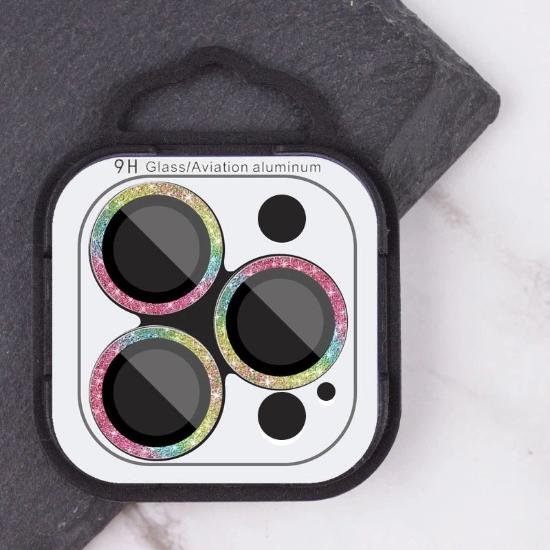 Захисне скло Metal Sparkles на камеру (в упак.) Apple iPhone 15 Pro (6.1") – Бузковий / Rainbow. Фото 6 з 6