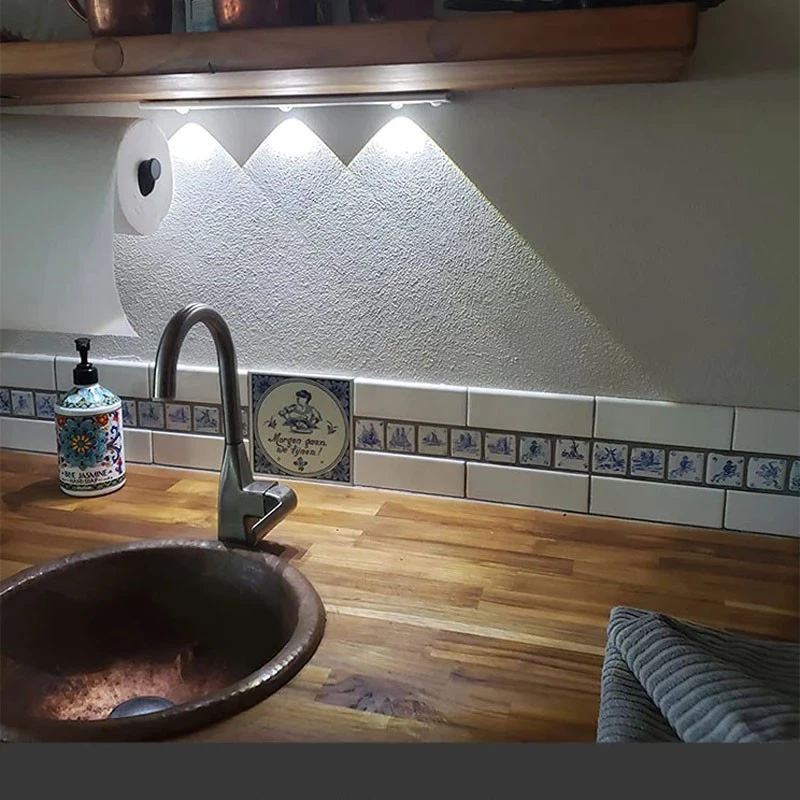 Сенсорный светильник LED с датчиком движения MZ-L1602 (40*10*400mm) – Black. Фото 4 из 4