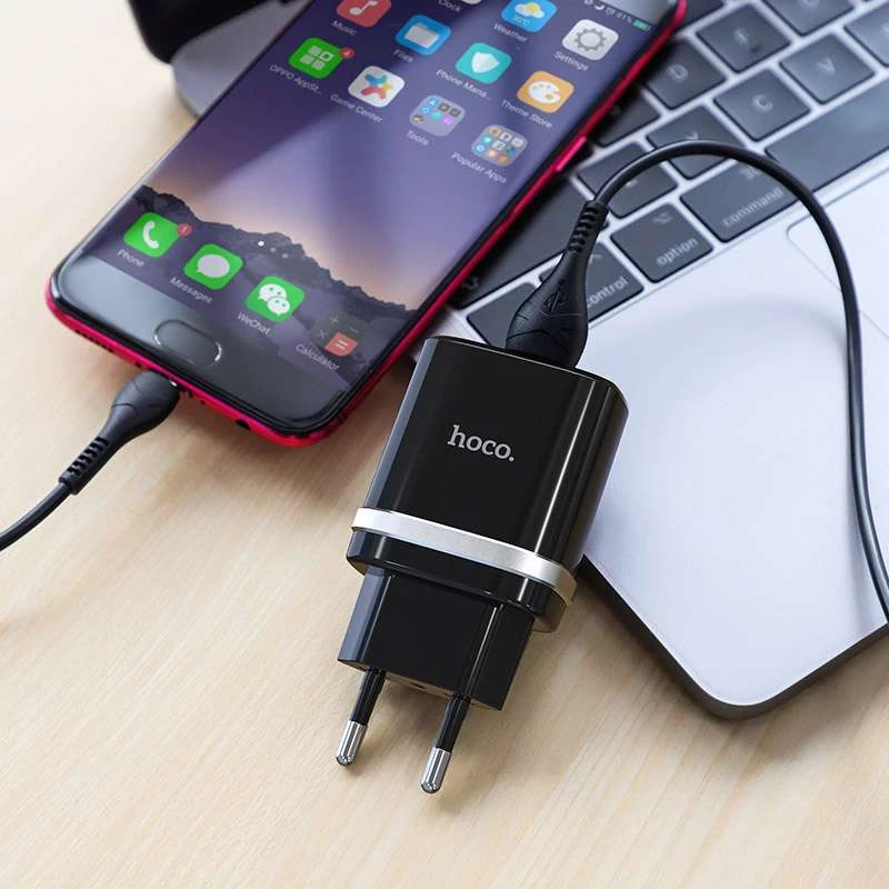 СЗУ Hoco C12Q Smart QC3.0 (1USB/3A) + MicroUSB – Черный. Фото 4 из 6