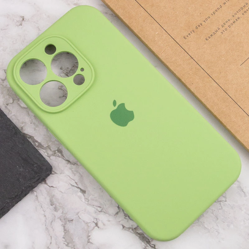Чехол Silicone Case с защитой камеры для Apple iPhone 15 Pro (6.1") – Мятный / Mint. Фото 5 из 7