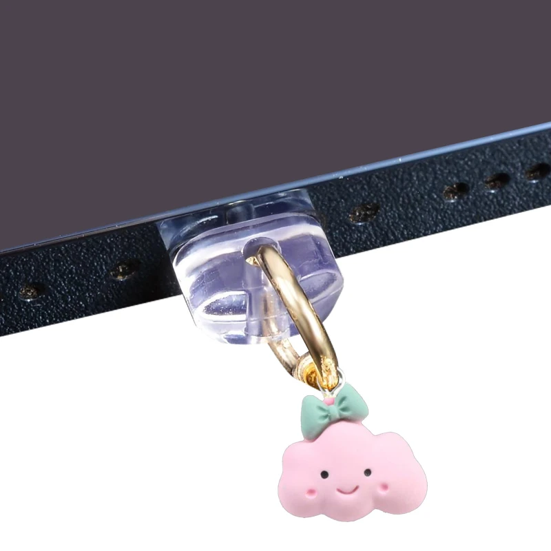 Заглушка силіконова Type-C з подвеской IP44 – Cloud with a bow. Фото 1 з 2