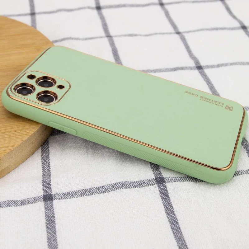 Кожаный чехол Xshield для Apple iPhone 12 Pro Max (6.7") – Зеленый / Pistachio. Фото 2 из 3