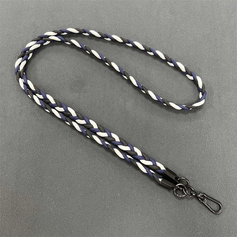 Плетенный шнурок (5мм) 120см – Black / Blue / White. Фото 3 из 3