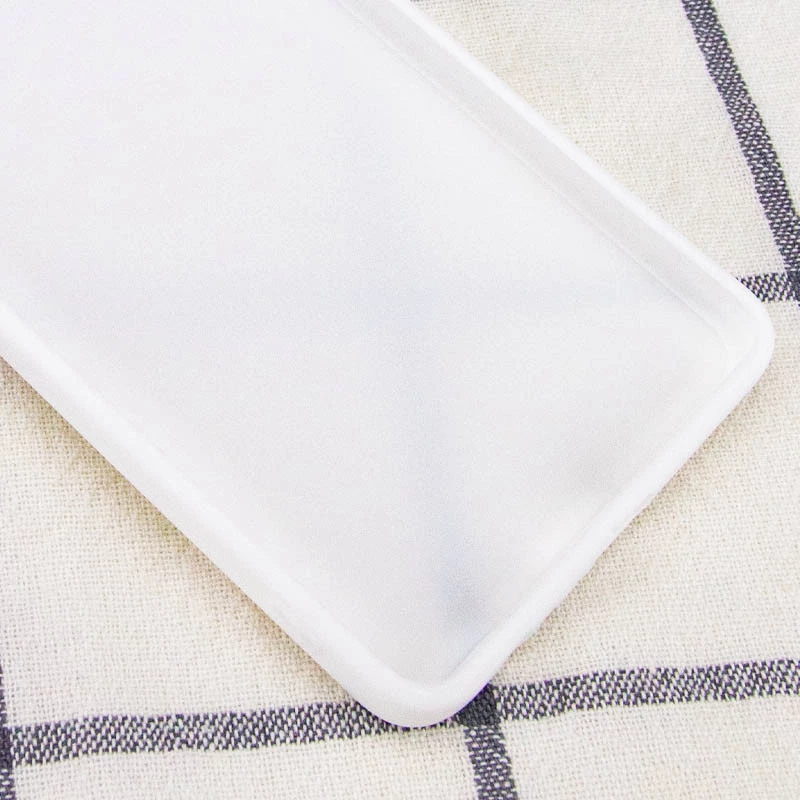 Цветной силиконовый чехол с защитой камеры для Oppo Reno 8T 4G – Белый / White. Фото 6 из 10